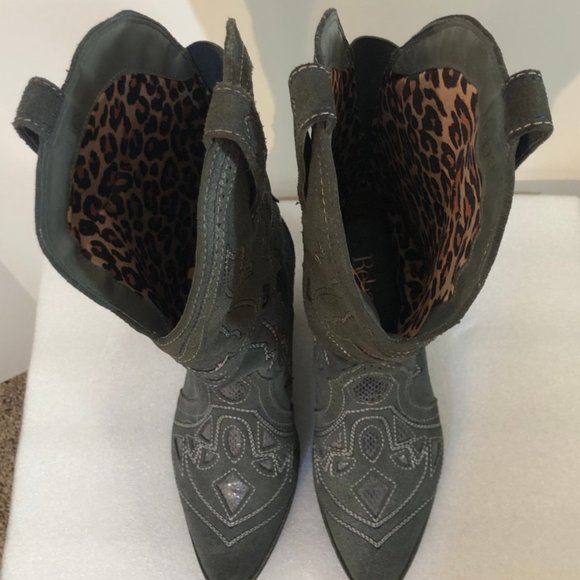 Reba Leather Cowboy Boots Gray Suede Animal Print Lining Almond Shape Toe SZ 7 - Picture 3 of 9